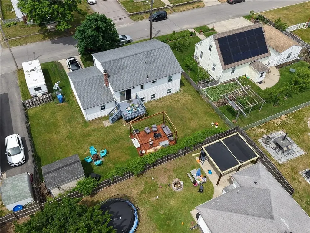95 2nd Avenue Cranston RI 02910
