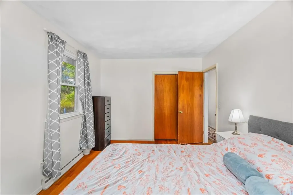 20 Namquid Drive Middletown RI 02842