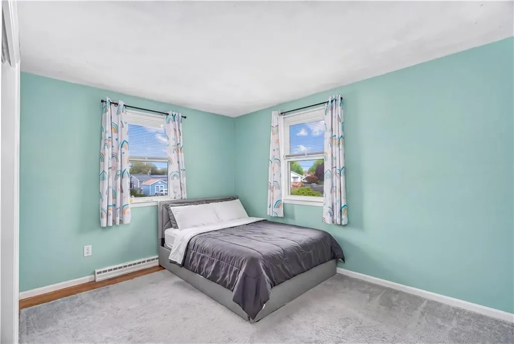 20 Namquid Drive Middletown RI 02842