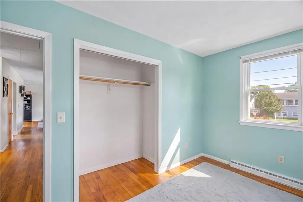 20 Namquid Drive Middletown RI 02842