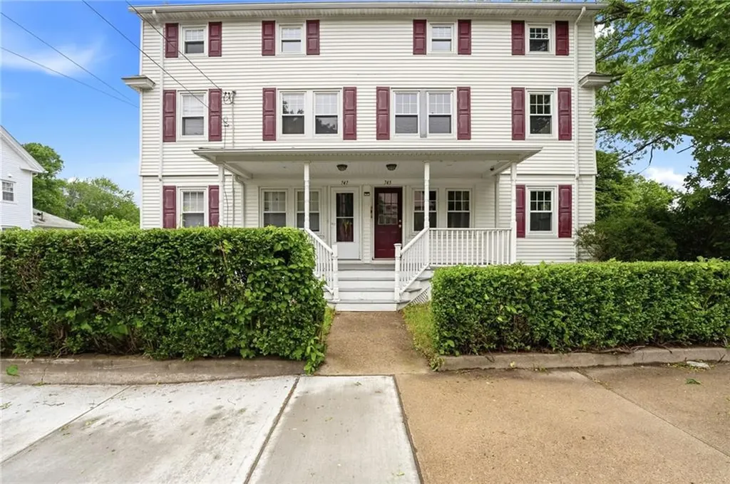 745 Providence Street West Warwick RI 02893