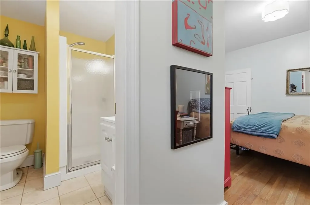 69 Roger Williams Avenue East Providence RI 02916