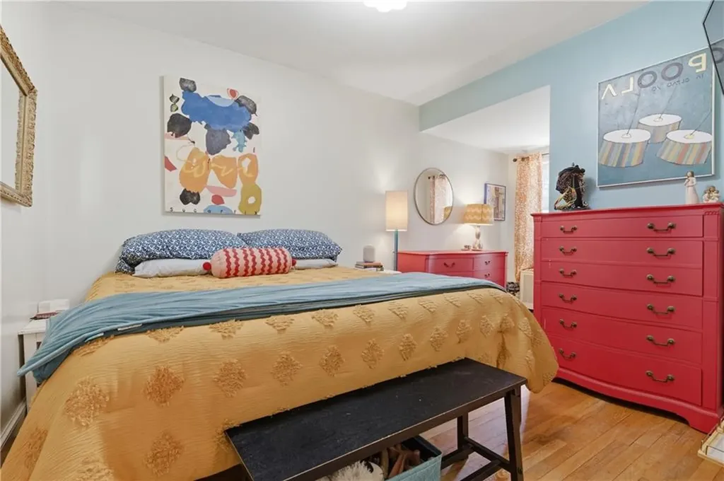 69 Roger Williams Avenue East Providence RI 02916