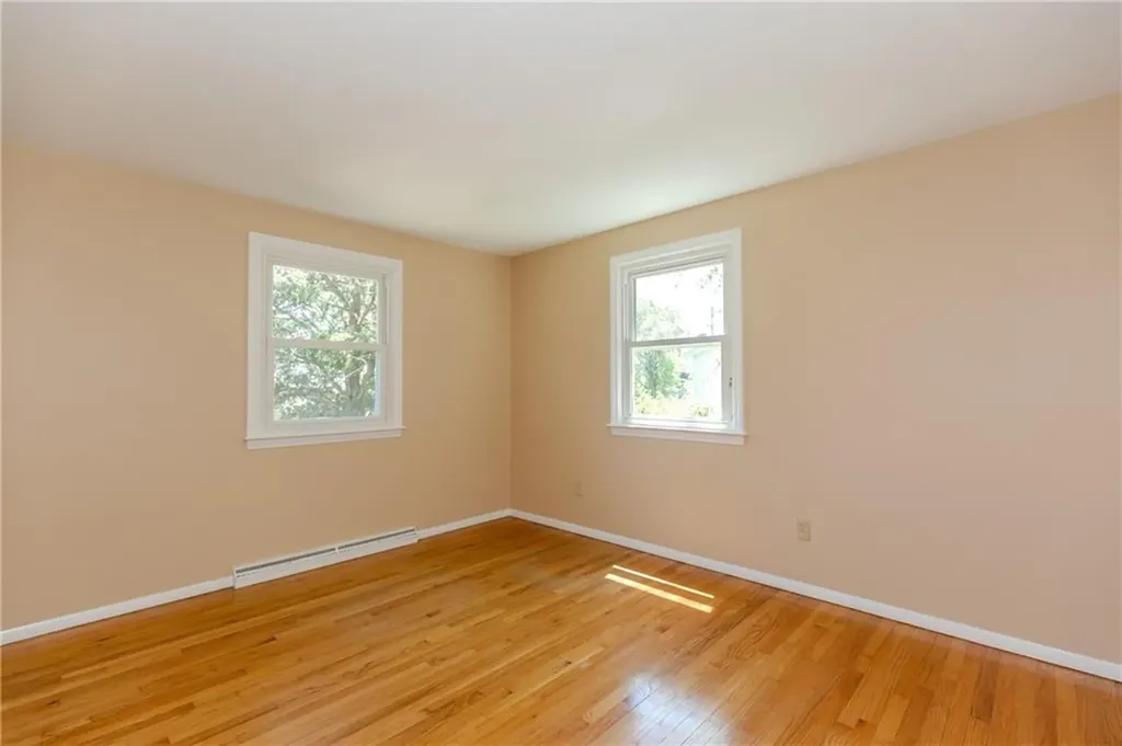 26 Seneca Road Portsmouth RI 02871