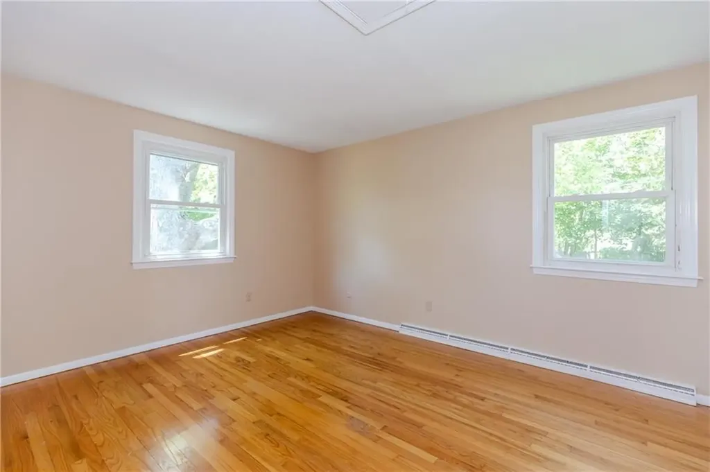 26 Seneca Road Portsmouth RI 02871