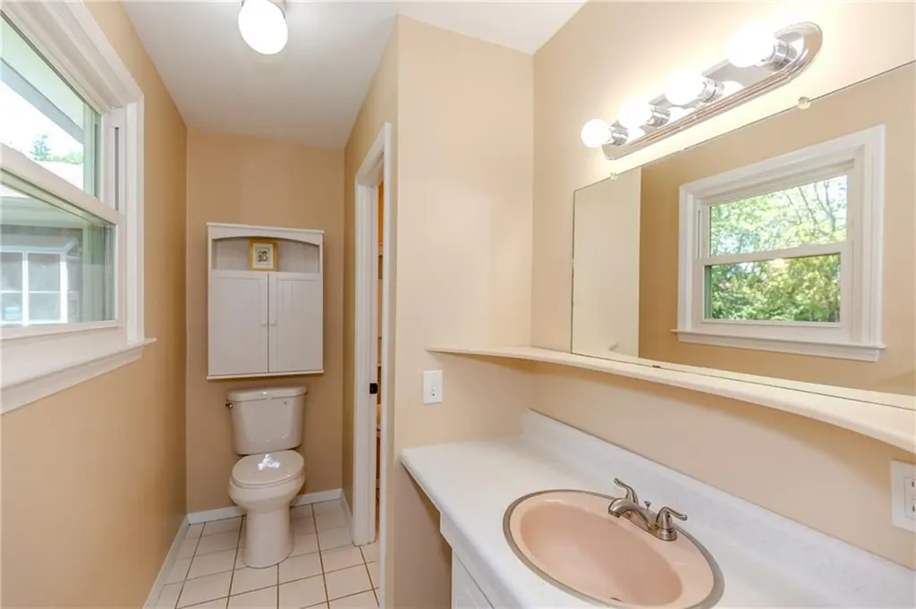 26 Seneca Road Portsmouth RI 02871