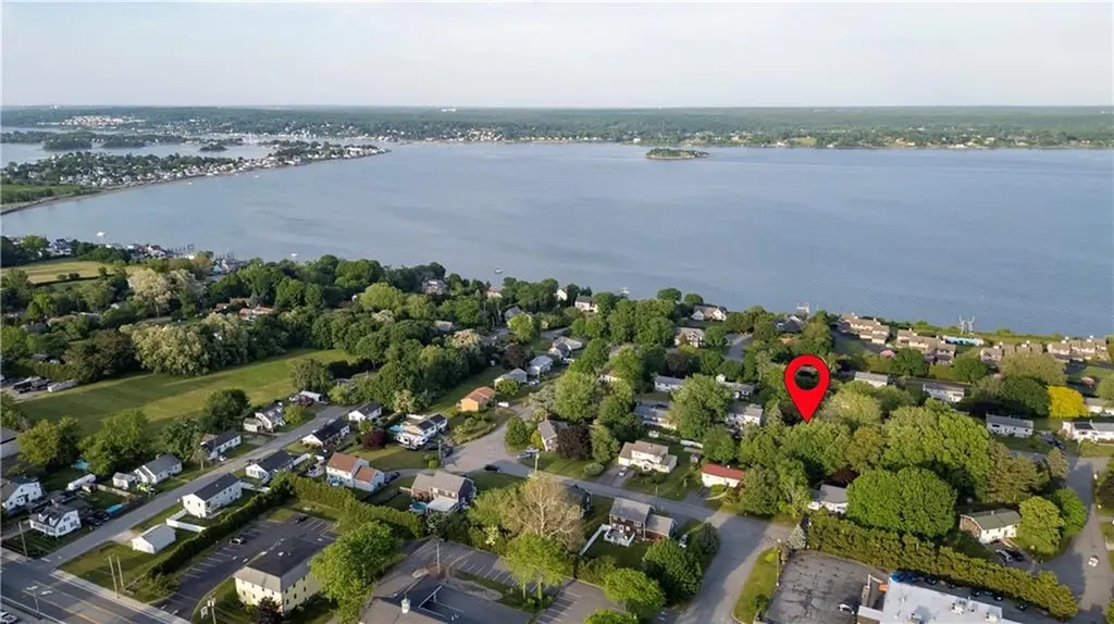 26 Seneca Road Portsmouth RI 02871