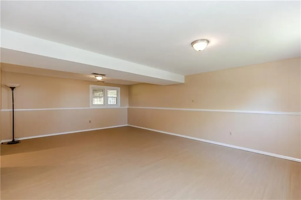 26 Seneca Road Portsmouth RI 02871