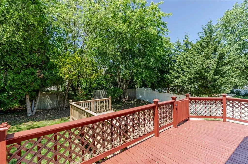 26 Seneca Road Portsmouth RI 02871