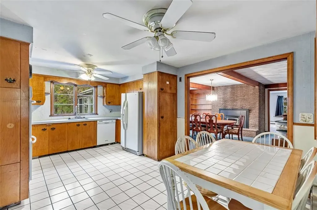 101 Cobble Hill Road Lincoln RI 02865