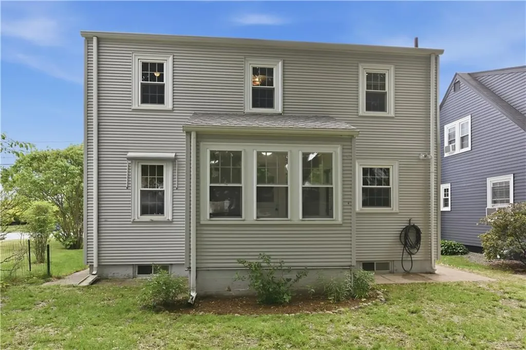 96 Meridian Street Providence RI 02908