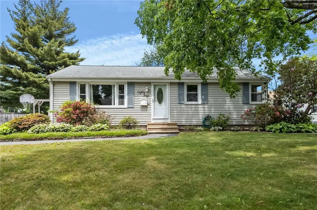 83 Bateman Avenue Cranston RI 02920