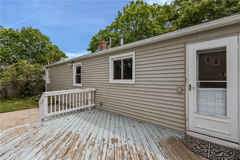 83 Bateman Avenue Cranston RI 02920