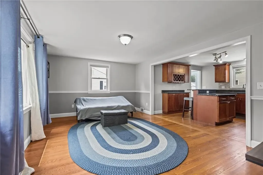83 Bateman Avenue Cranston RI 02920