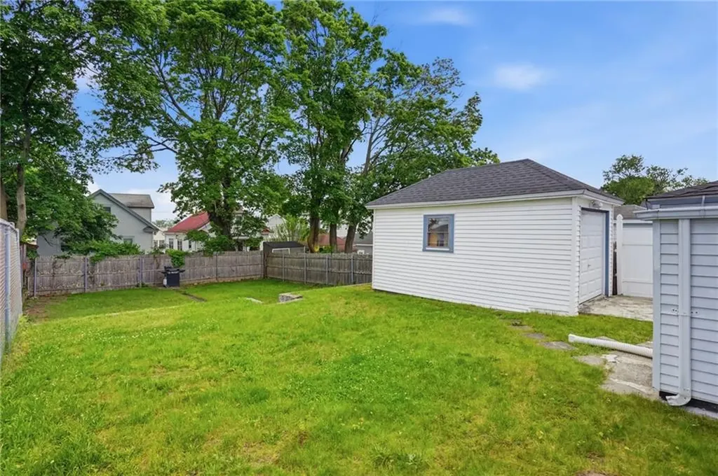 10 Mayflower Street East Providence RI 02914