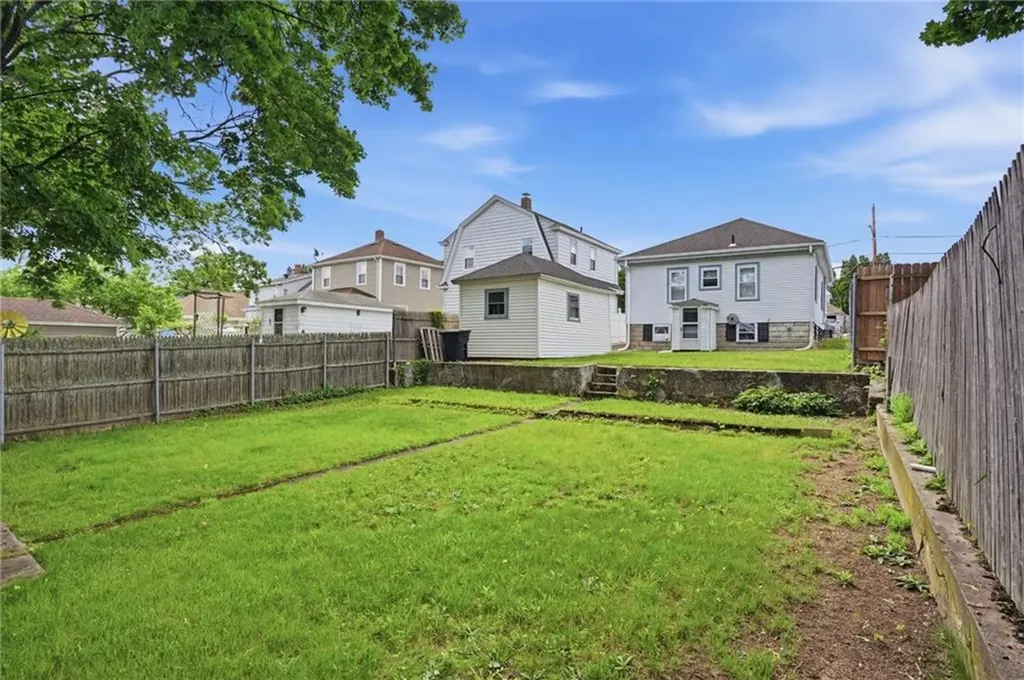10 Mayflower Street East Providence RI 02914