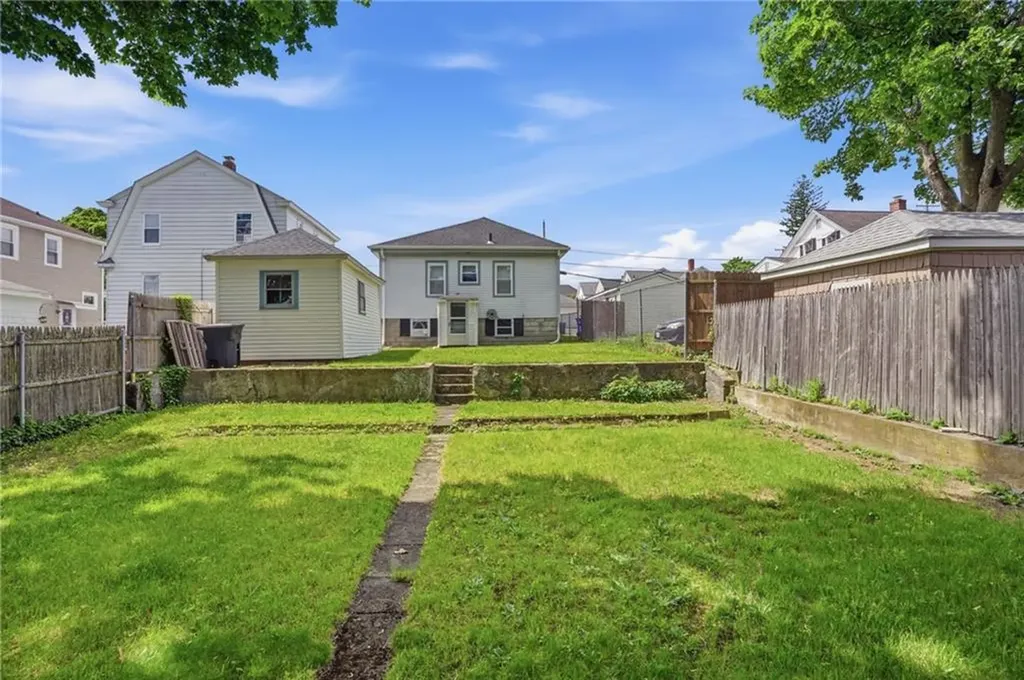 10 Mayflower Street East Providence RI 02914