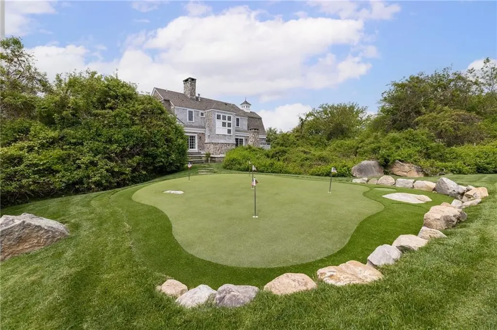 20 Passpataug Avenue Westerly RI 02891