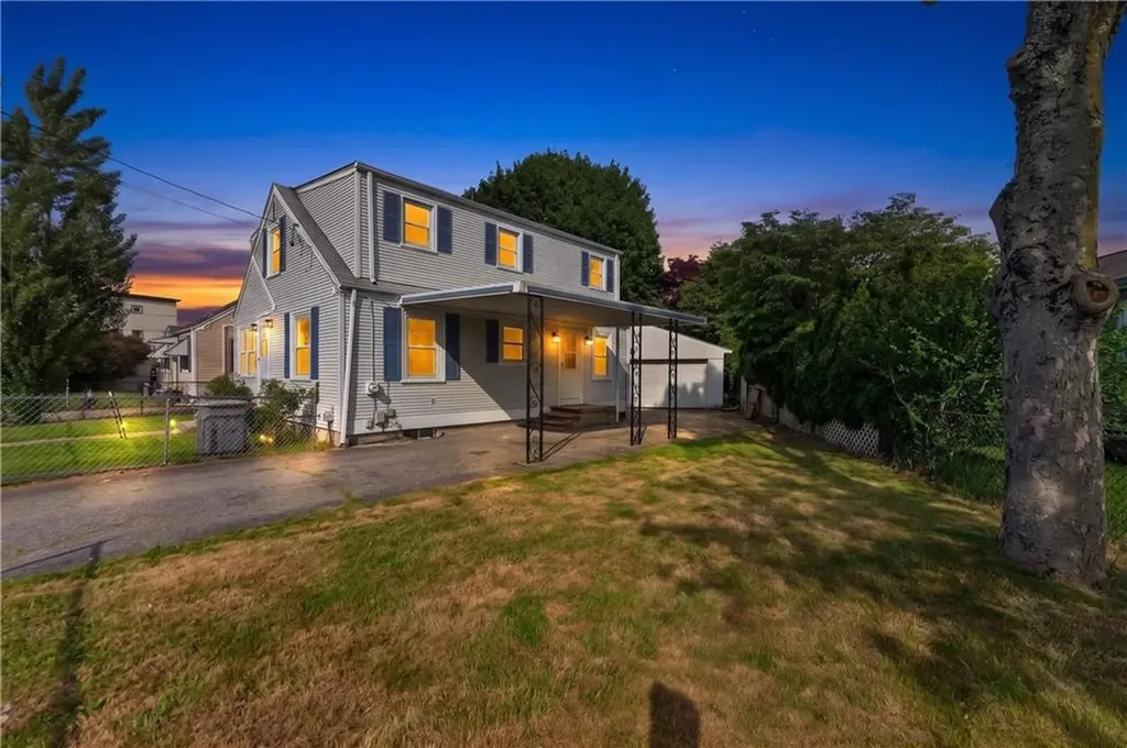 28 Hazard Street Pawtucket RI 02860