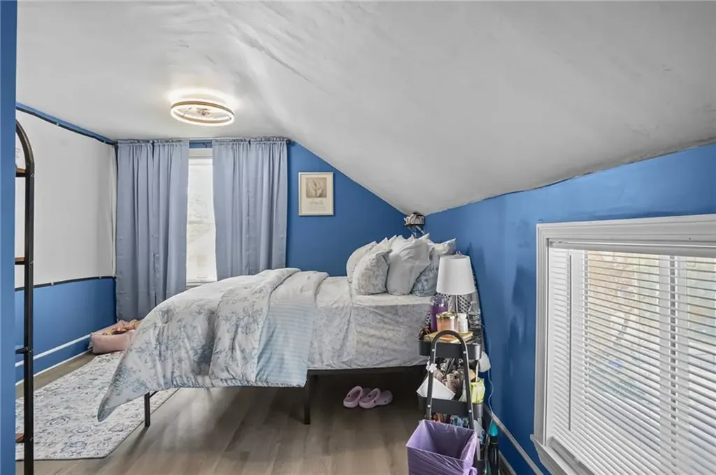 5 7 Nelson Street East Providence RI 02916