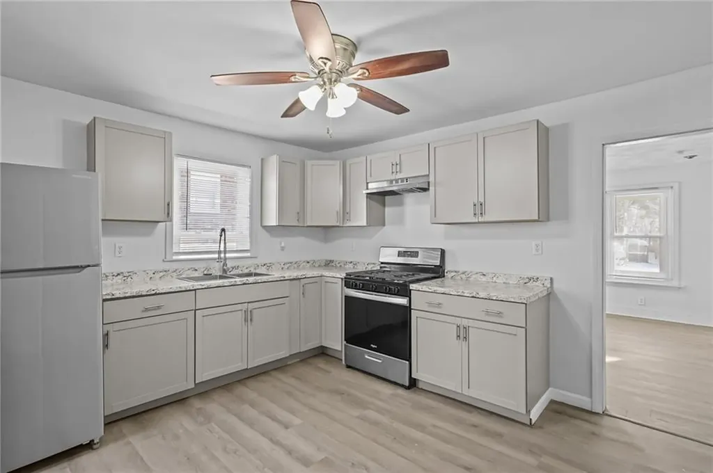 5 7 Nelson Street East Providence RI 02916
