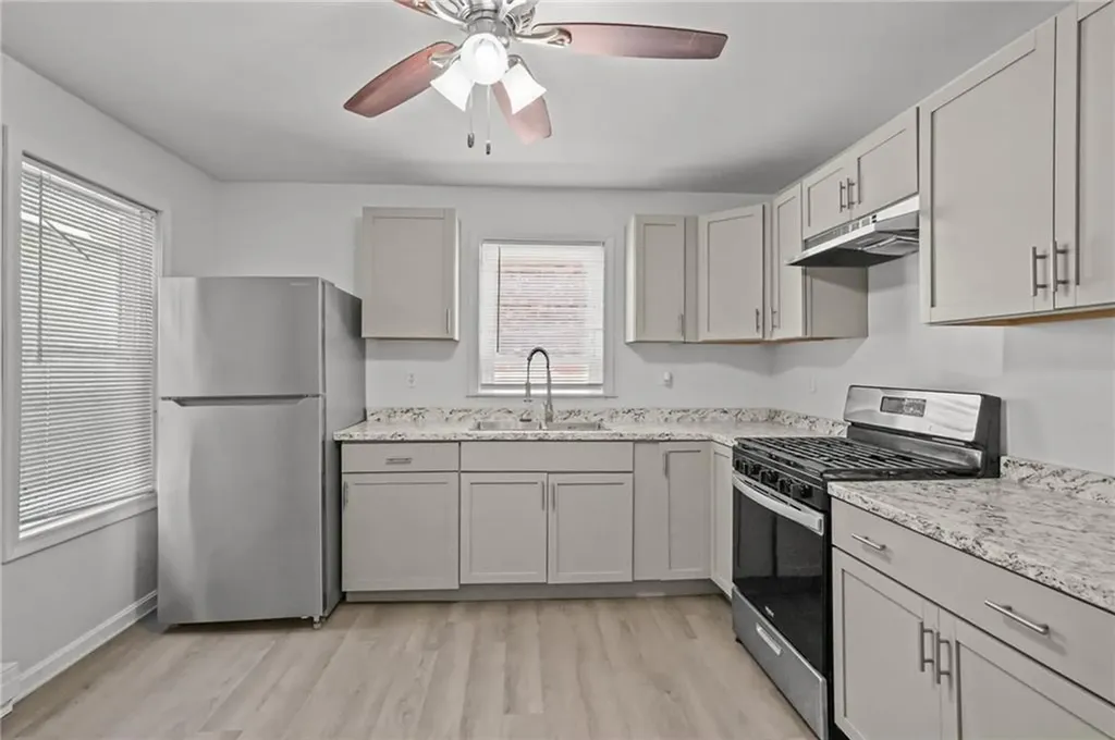 5 7 Nelson Street East Providence RI 02916