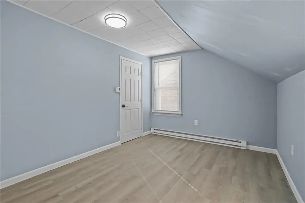 5 7 Nelson Street East Providence RI 02916
