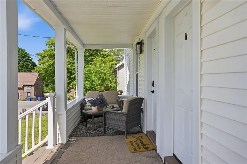 5 7 Nelson Street East Providence RI 02916