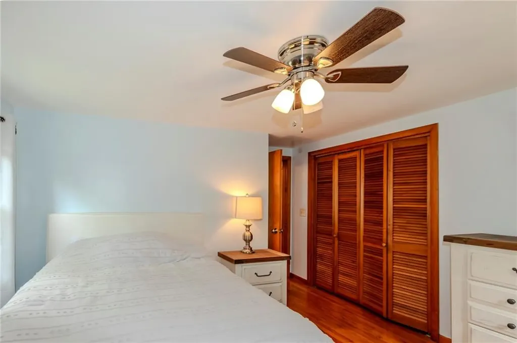 68 Brookside Avenue North Providence RI 02911