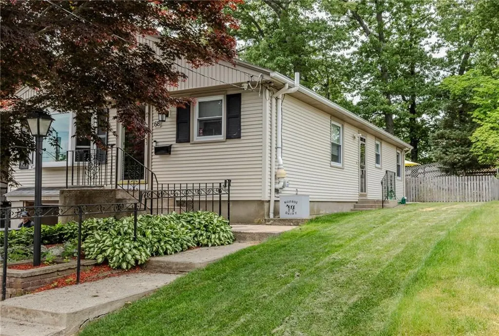 68 Brookside Avenue North Providence RI 02911