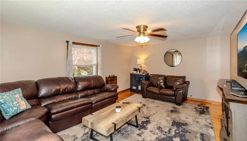 68 Brookside Avenue North Providence RI 02911