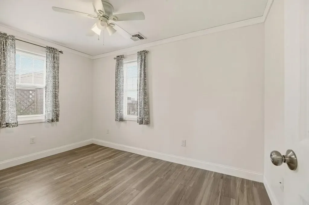 6 Woolsey Road Middletown RI 02842
