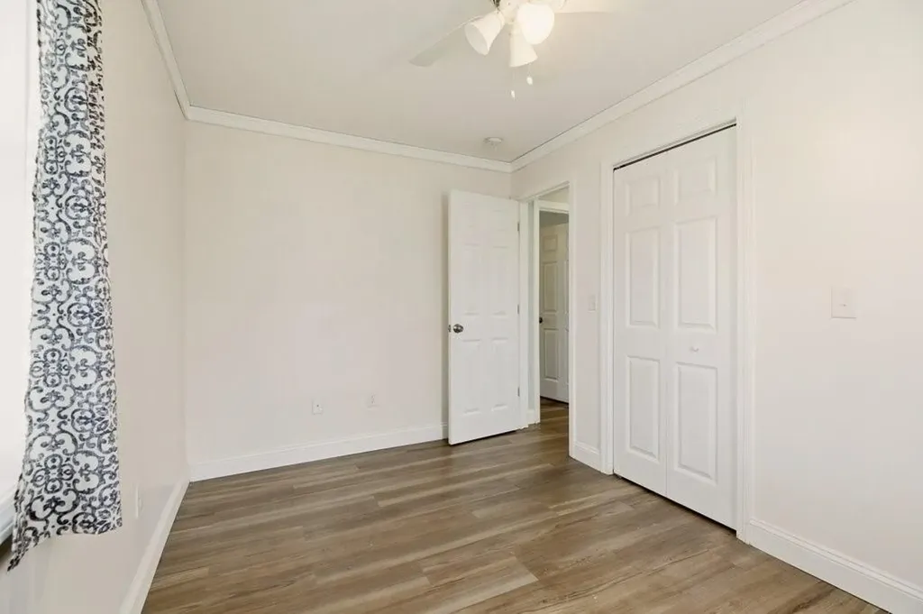 6 Woolsey Road Middletown RI 02842
