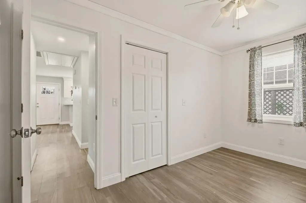 6 Woolsey Road Middletown RI 02842