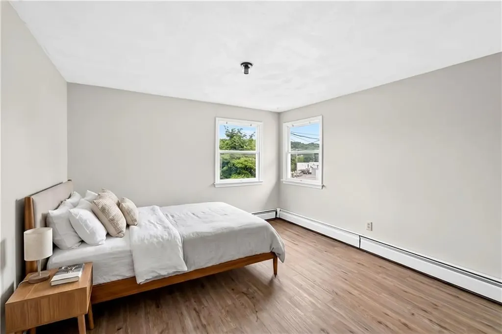 140 142 Lawrence Street Cranston RI 02920