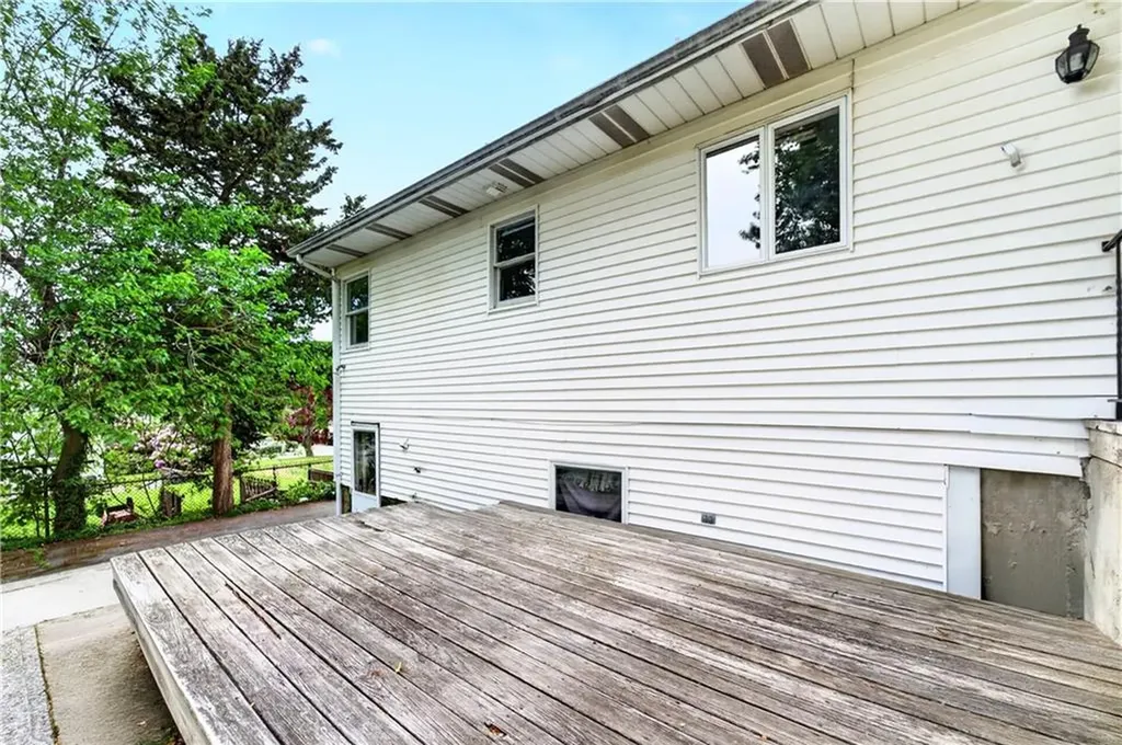 140 142 Lawrence Street Cranston RI 02920