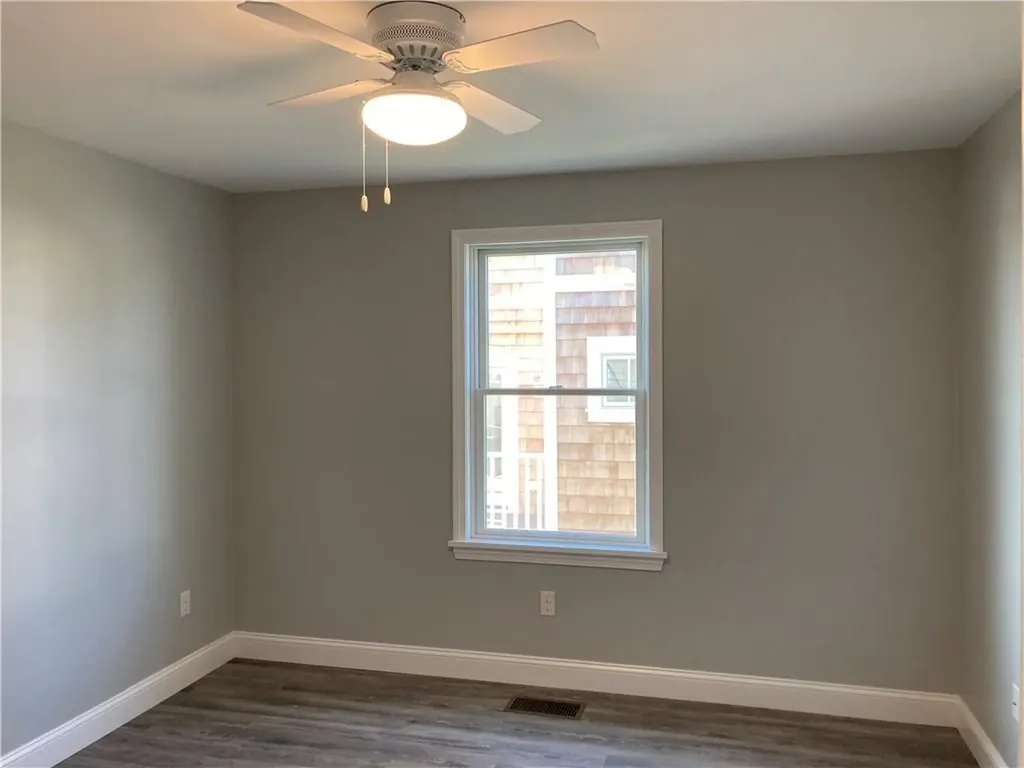 47 Tuckerman Avenue Middletown RI 02842