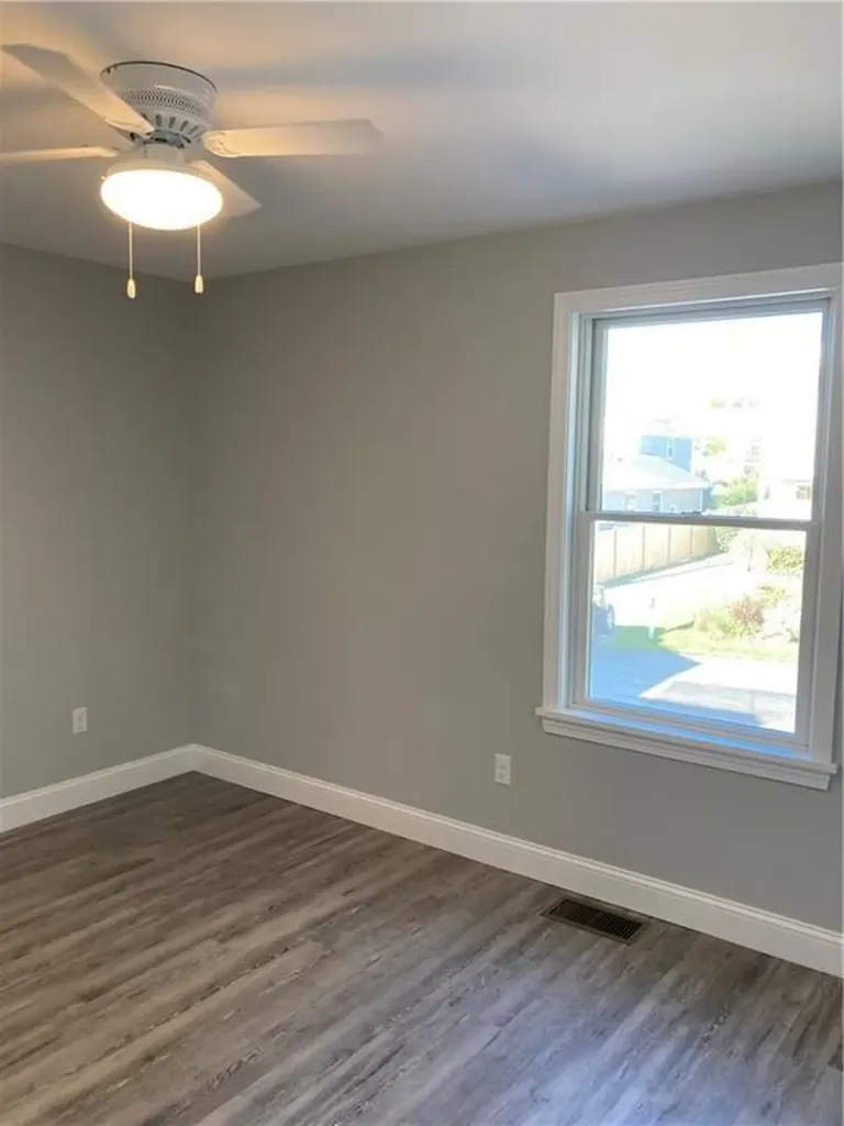 47 Tuckerman Avenue Middletown RI 02842