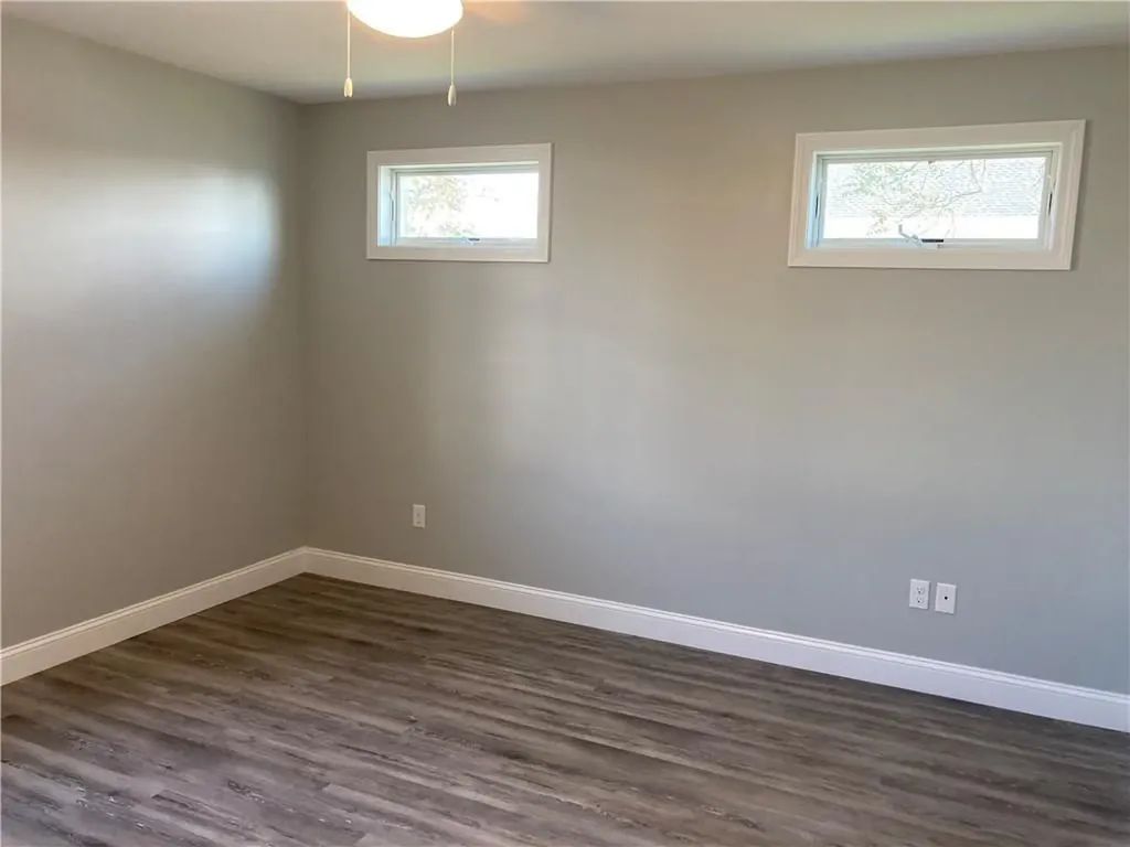 47 Tuckerman Avenue Middletown RI 02842