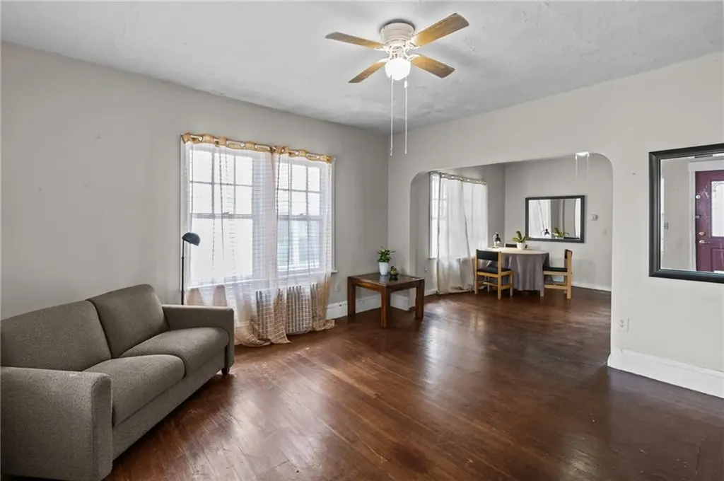 118 Porter Street Providence RI 02905
