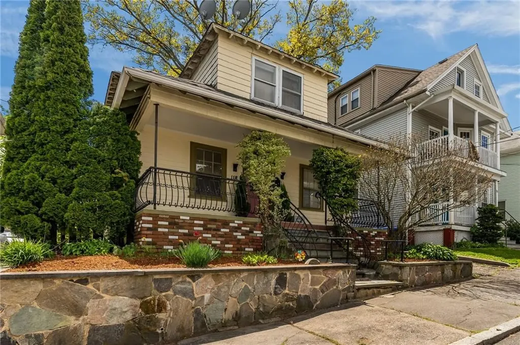 118 Porter Street Providence RI 02905