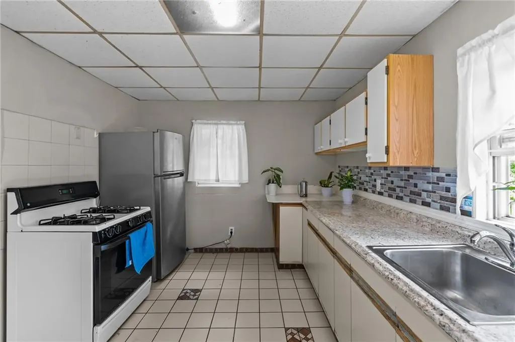 118 Porter Street Providence RI 02905