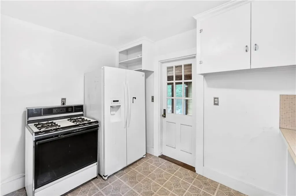136 138 Armington Street Cranston RI 02910