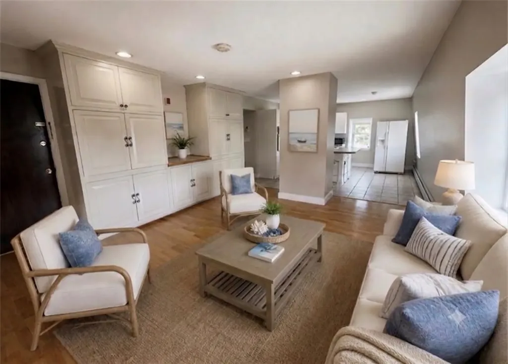 4646 Post Road Warwick RI 02818
