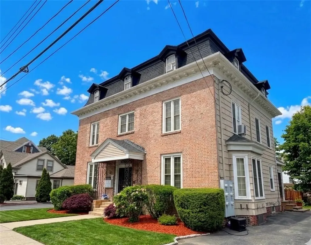 4646 Post Road Warwick RI 02818