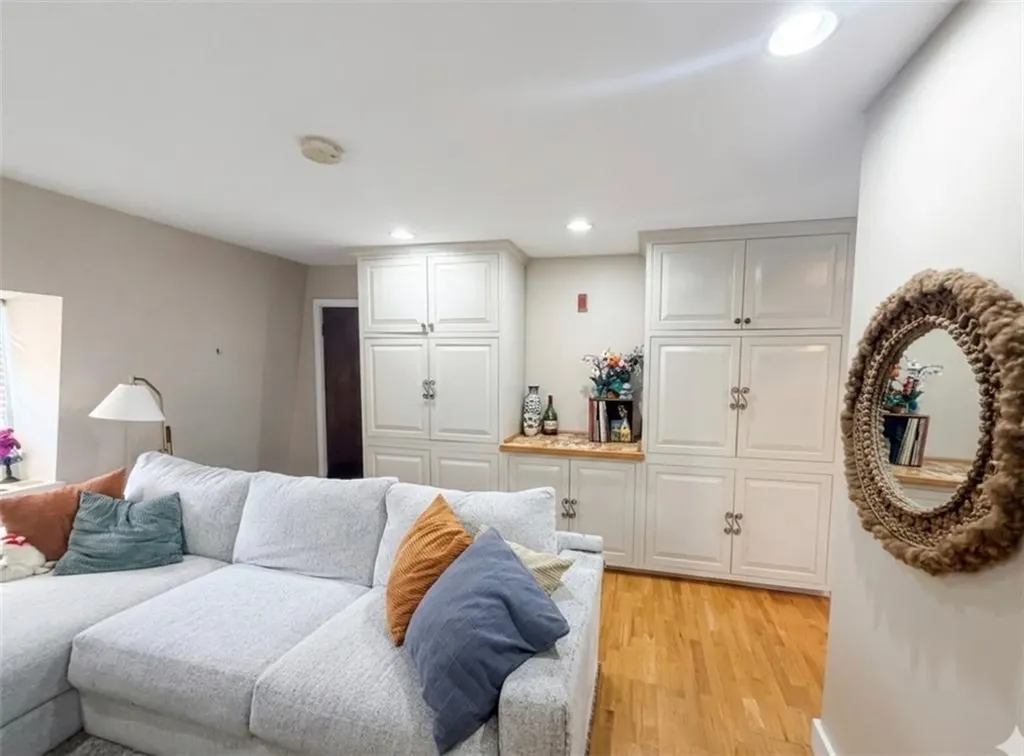 4646 Post Road Warwick RI 02818