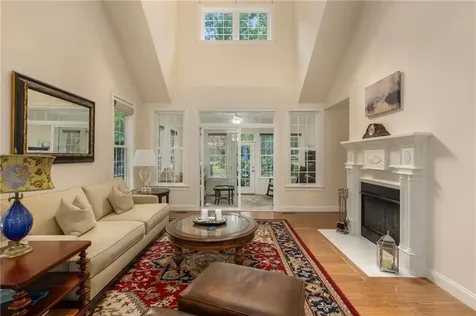 315 Old River Road Lincoln RI 02838
