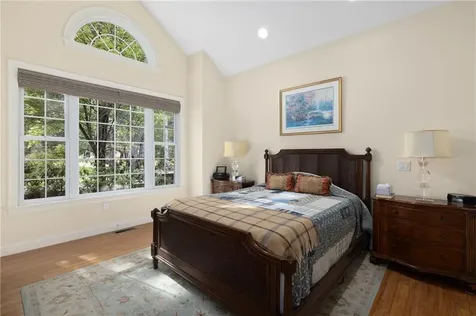 315 Old River Road Lincoln RI 02838