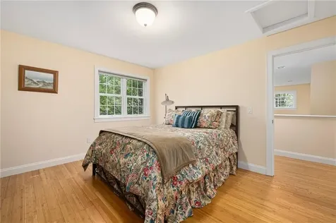 315 Old River Road Lincoln RI 02838