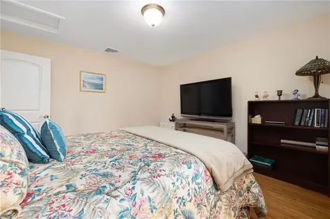 315 Old River Road Lincoln RI 02838